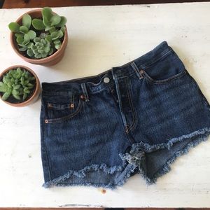 Levi’s 501 cut offs button fly shorts dark wash